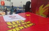 Hà Nội rộn ràng trong mưa lạnh trước trận chung kết U23 Châu Á